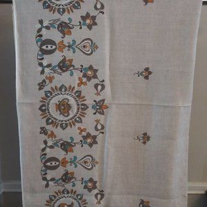 Vintage | Boho Tablecloth Floral Pears Hearts